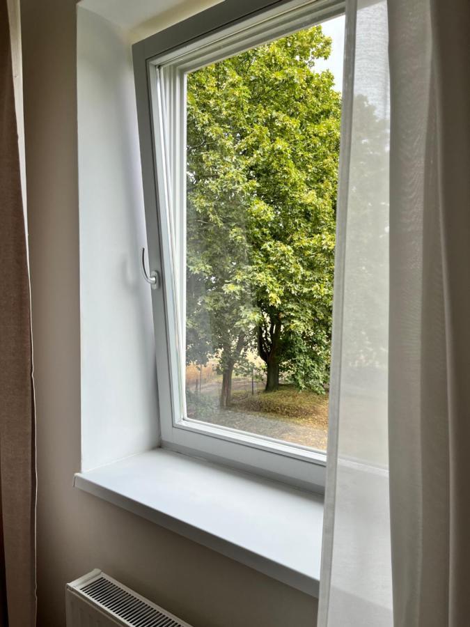 Osrodek Konferencyjno-Wypoczynkowy Vandrarhem Chojna Exteriör bild